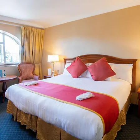 Killarney Plaza Hotel & Spa Hotel 4*