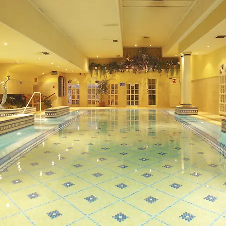 Hotel Killarney Plaza Hotel & Spa