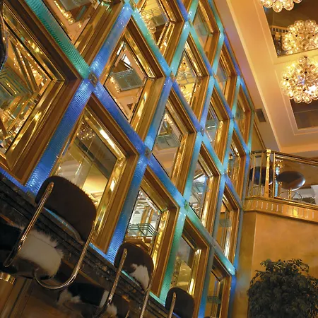 Killarney Plaza Hotel & Spa