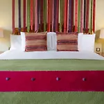 فندق Plaza & 4*