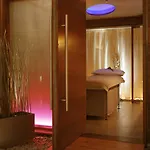 Hotel Plaza & 4*