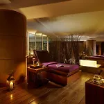 فندق Plaza & 4*