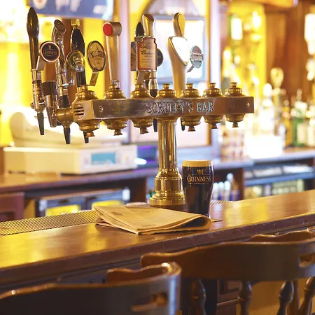 Hotel Plaza & Killarney