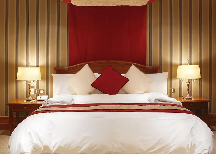 Killarney Plaza Hotel & Spa Hotel