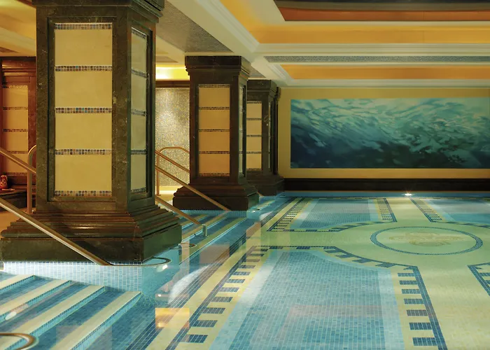 Killarney Plaza Hotel & Spa Hotel 4*