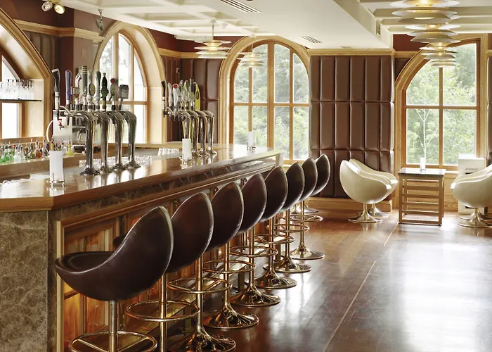 Killarney Plaza Hotel & Spa Hotel