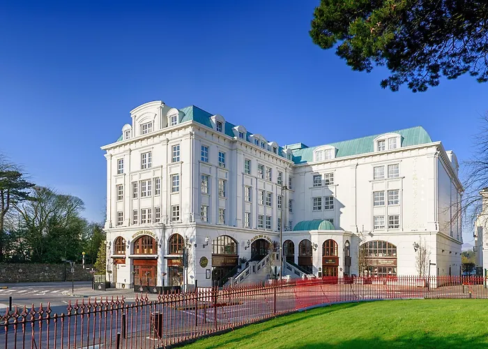 Plaza & Килларни