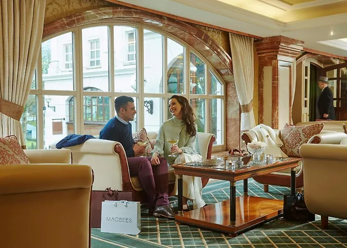 Killarney Plaza Hotel & Spa Hotel